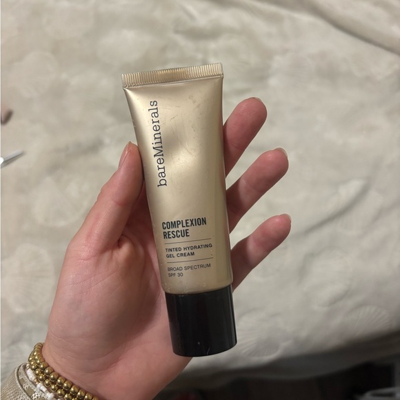 NEW Bare Minerals complexion rescue - Picture 1 of 3